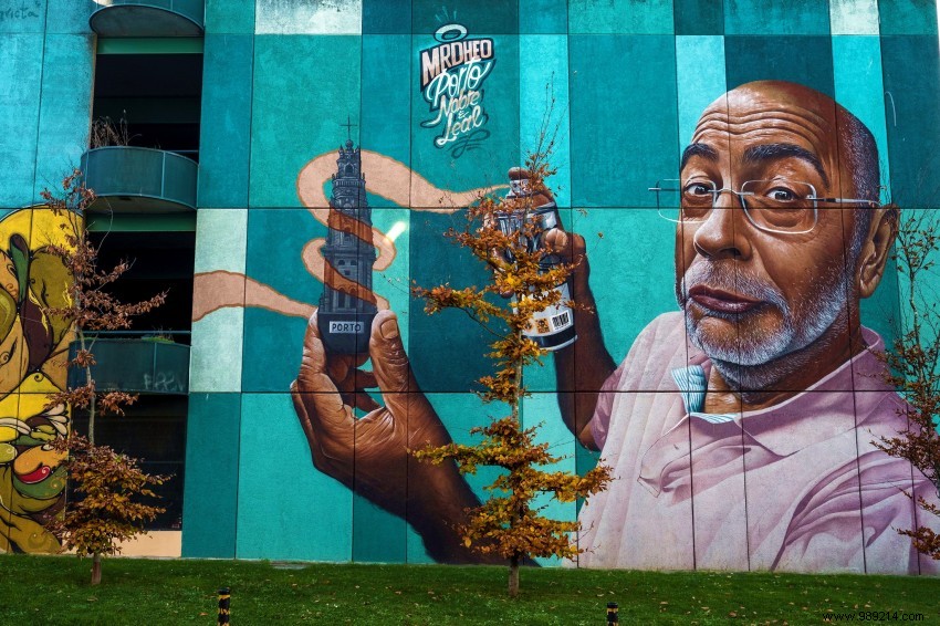 Portugal s Vibrant Street Art Scene: Surprising Murals Blending History and Modernity