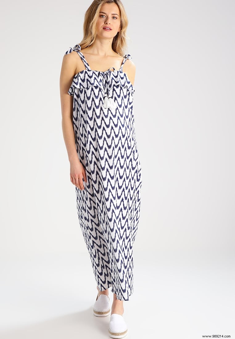 Top 10 Comfortable Maternity Dresses for Stylish Pregnancy Comfort