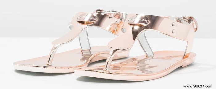 11 Stylish Girls Sandals for Spring 2017: Top Picks from Trusted Brands