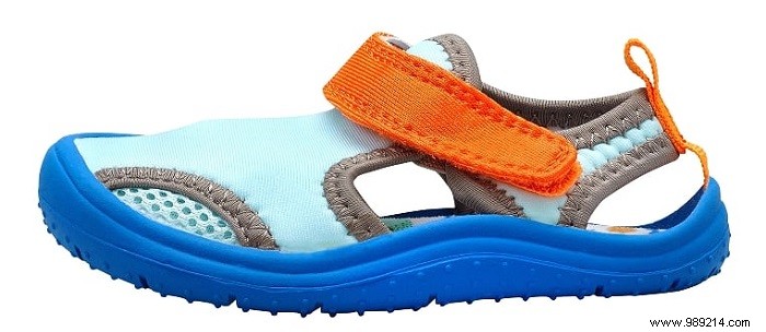 12 Top Water Shoes for Boys and Girls: Essential Summer Protection