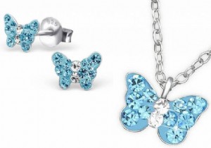 Choosing Timeless Children s Jewelry for Birthdays, Baptisms, Milestones, and More