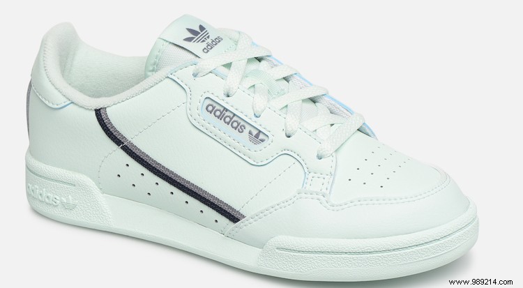 Top Girls Shoes for Spring & Summer 2019: Stylish, Comfortable Picks