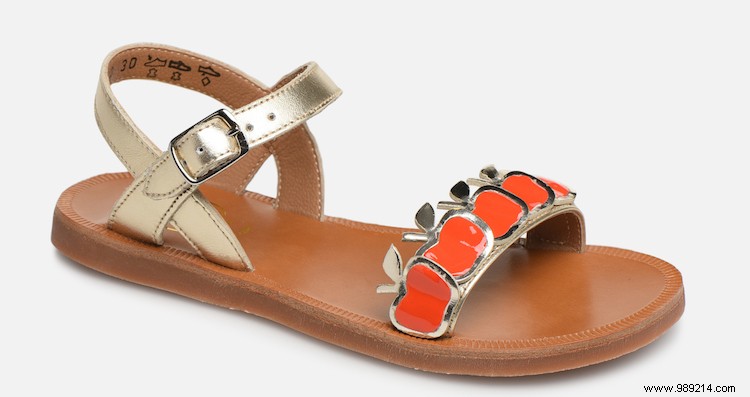 Top Girls Shoes for Spring & Summer 2019: Stylish, Comfortable Picks