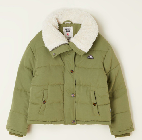 9 Top Winter Jackets for Girls: Expert Picks for Cozy Style