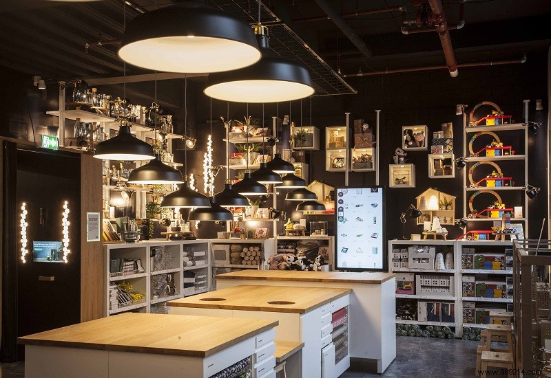 IKEA Launches Temporary Holiday Gift Shop in Utrecht s City Center