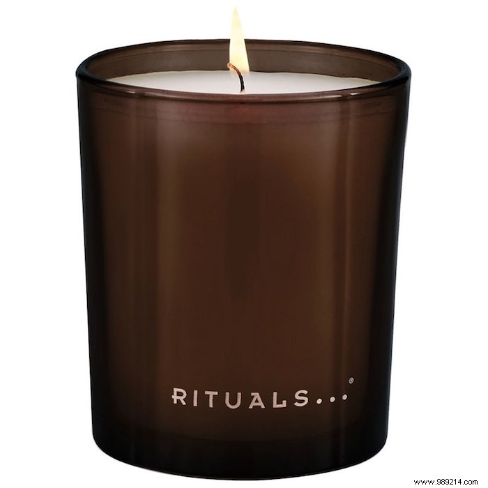Top 10 Best Scented Candles to Cozy Up Your Home This Fall