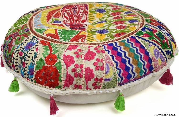 How to Craft an Enchanting Oriental Interior: Expert Design Tips