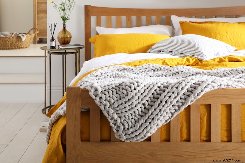 5 Expert Ways to Incorporate Pantone s 2021 Colors: Ultimate Gray and Illuminating into Your Home