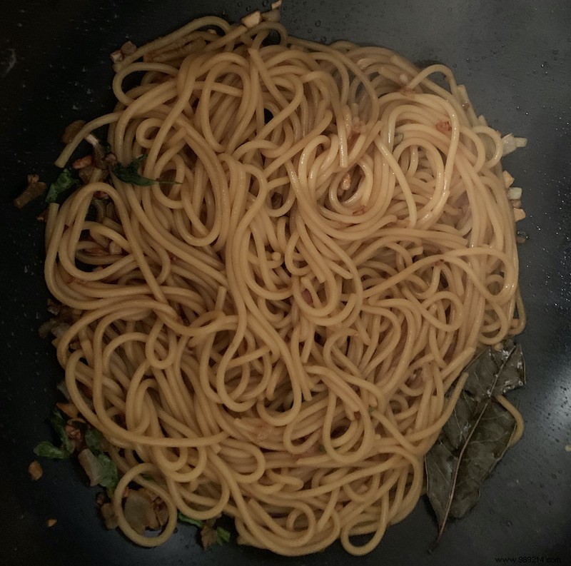 Why Ceramic Pans Are a Kitchen Essential: My Hands-On Review of Soenil by ISENVI