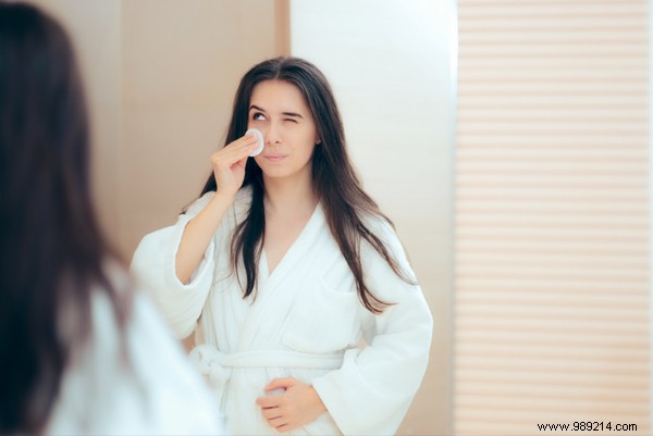 Master Makeup Removal: Expert Steps for Healthy, Radiant Skin