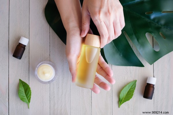 Unbox the NUOO Beauty Advent Calendar: 24 Days of Organic Indulgences