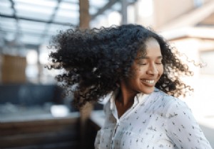 Master Your Curly Hair Routine: Expert Tips for Frizz-Free, Defined Curls