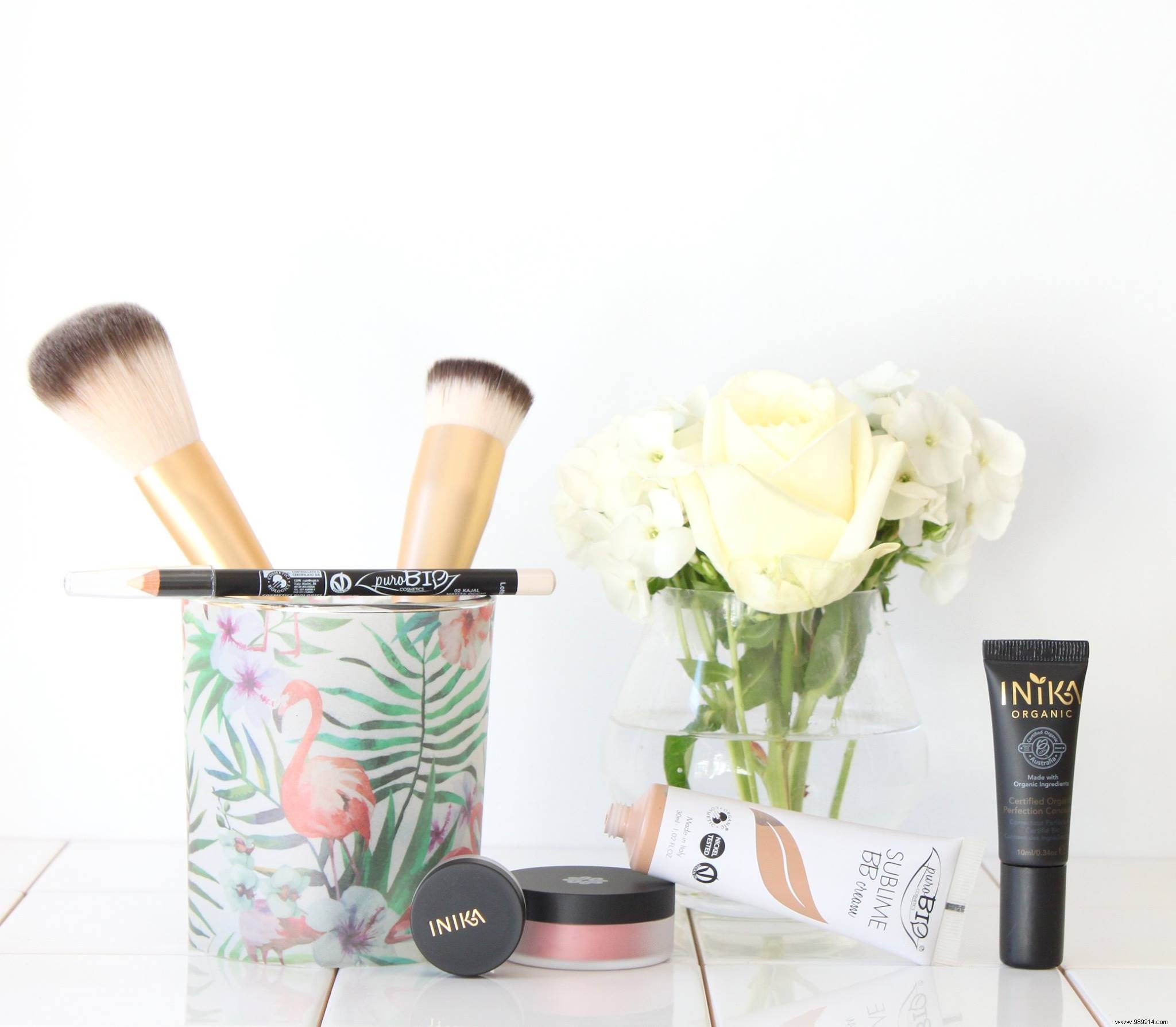 Best Organic Makeup Brands: Expert Guide to Natural & Vegan Cosmetics