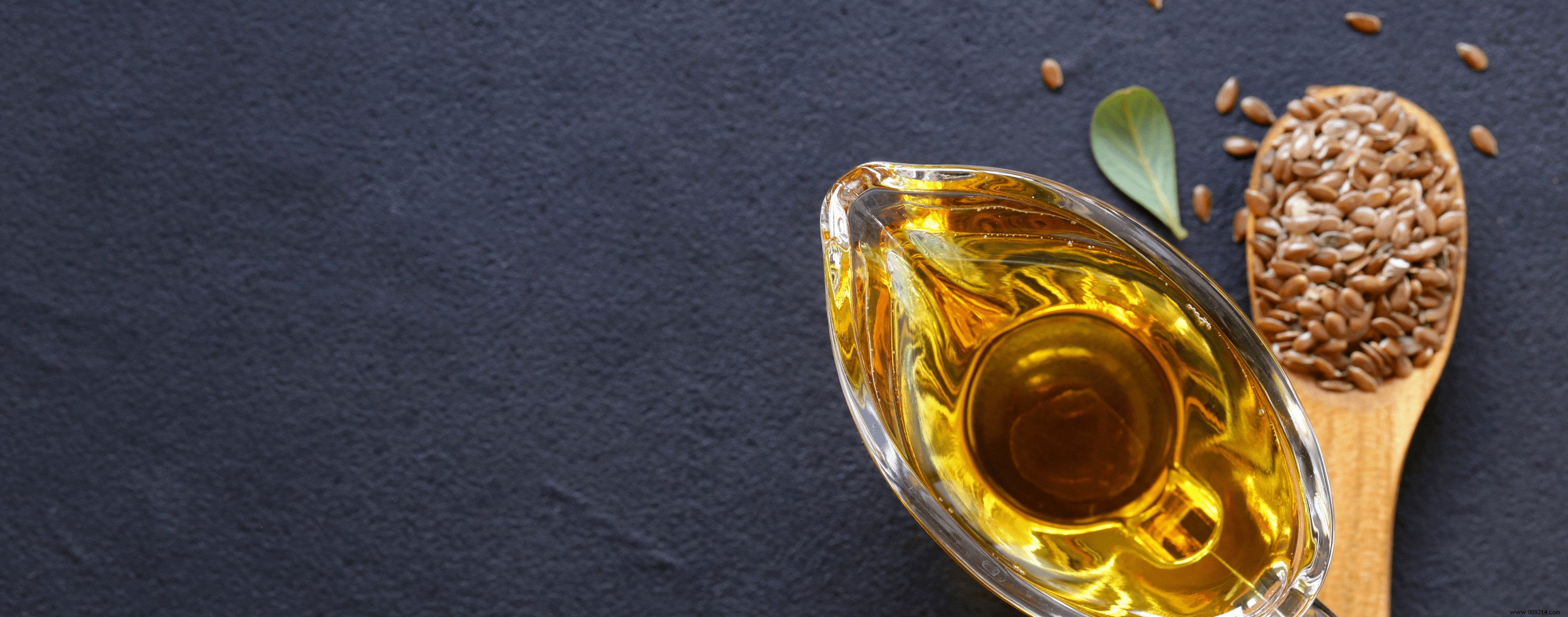 Jojoba Oil: The Perfect Solution for Oily, Acne-Prone, and All Skin Types