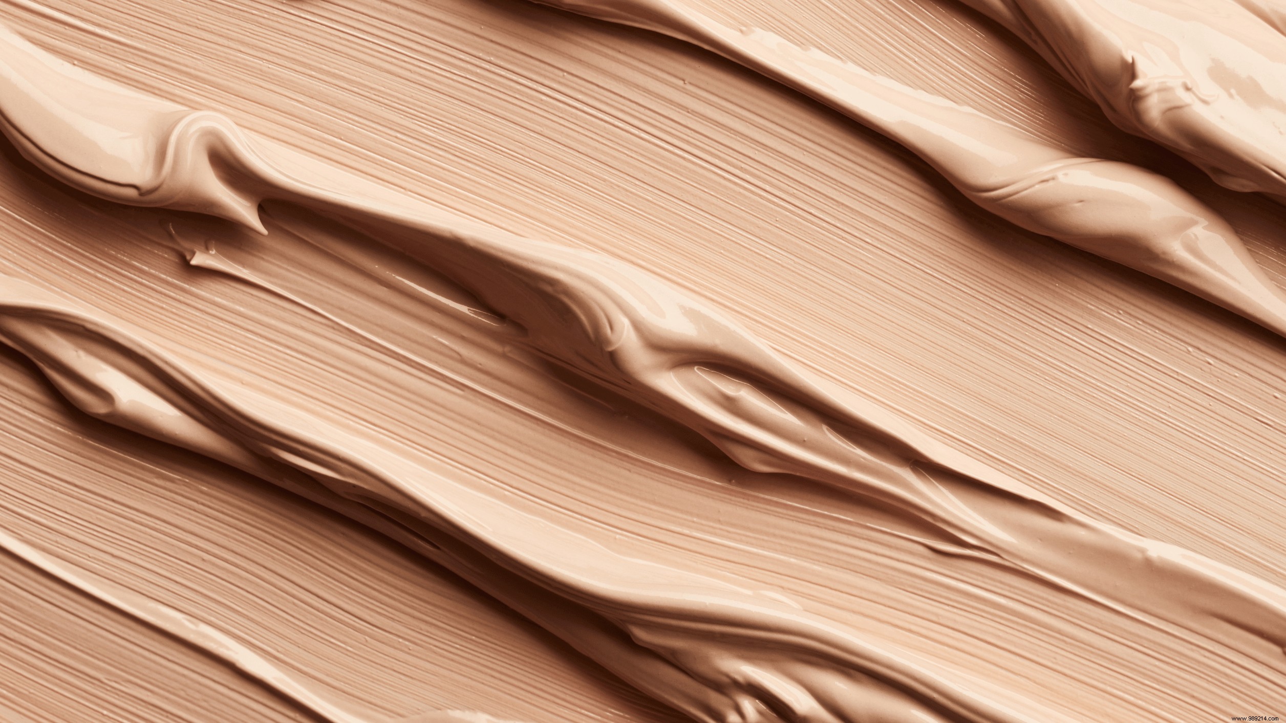 How to Choose the Perfect Foundation Primer: Expert Guide by Skin Type