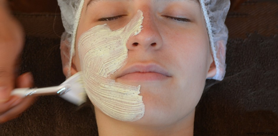 Spring into May: Expert Skincare Essentials for Radiant Skin and Relaxation