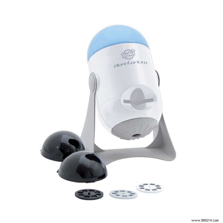 A Delightful Family Visit to Nature et Découvertes: Kid-Friendly Discoveries and Gift Ideas