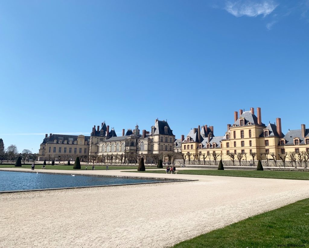 Spontaneous Family Day Trip to Fontainebleau Castle from Paris: Insider Tips