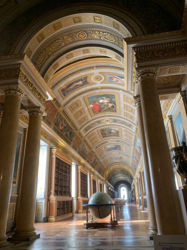 Spontaneous Family Day Trip to Fontainebleau Castle from Paris: Insider Tips