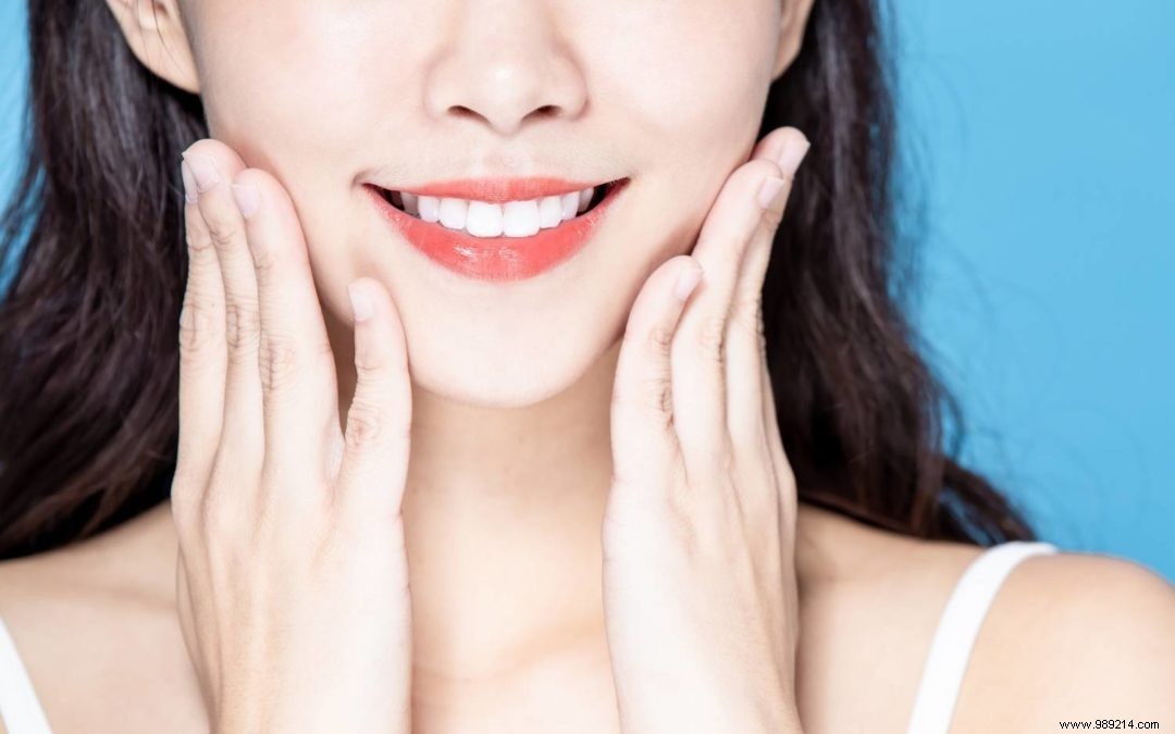 Teeth Whitening Myths Debunked: Separating Fact from Fiction for a Brighter Smile