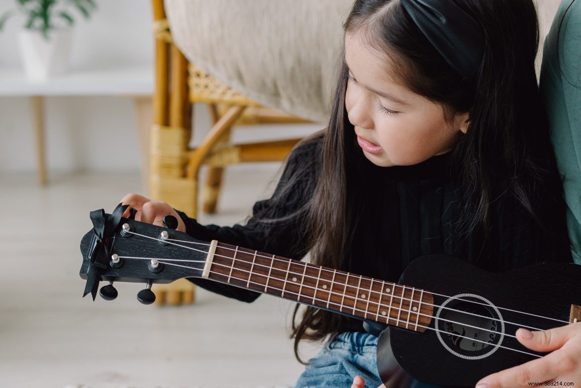 How to Introduce Your Child to Music: Proven Tips for Early Musical Awakening