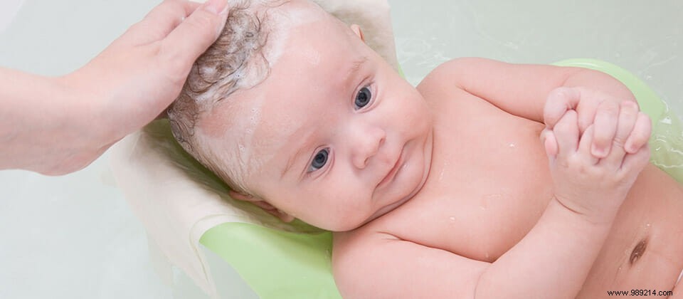 How to Care for Newborn Hair: Gentle Daily Routines from Pediatric Experts