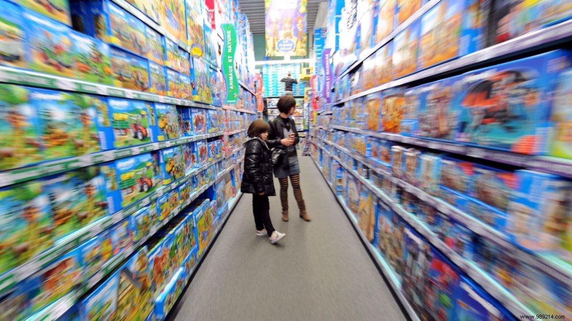 La Grande Récré s Magical 2018 Christmas Toy Catalog Lands in Mailboxes