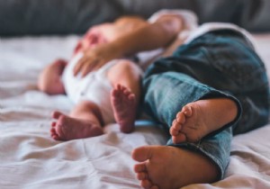 How to Prepare Your Older Child for the New Baby: Expert Parenting Tips