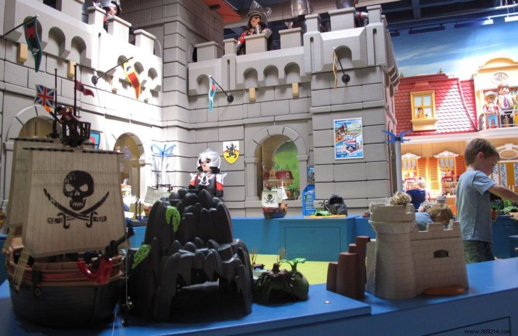 Playmobil FunPark in Fresnes: A Hands-On Family Adventure Reviewed by Parents