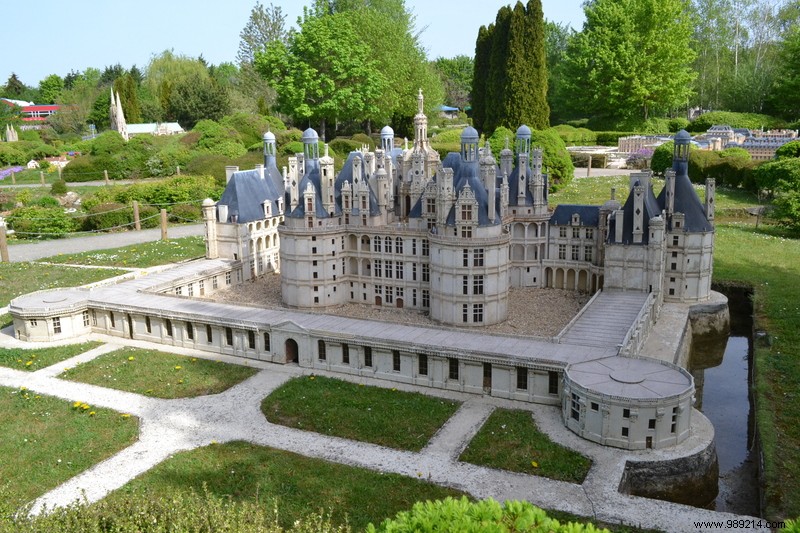 France Miniature: Discover France s Iconic Landmarks in Miniature – A Must-Visit Family Adventure Near Paris