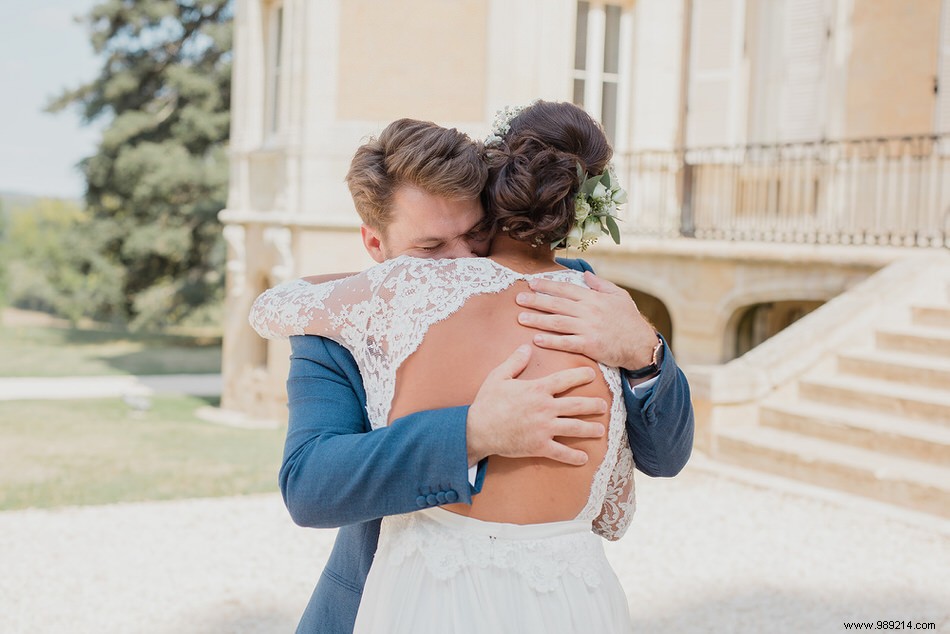 Expert Tips for Creating a Stunning Wedding Photo Album