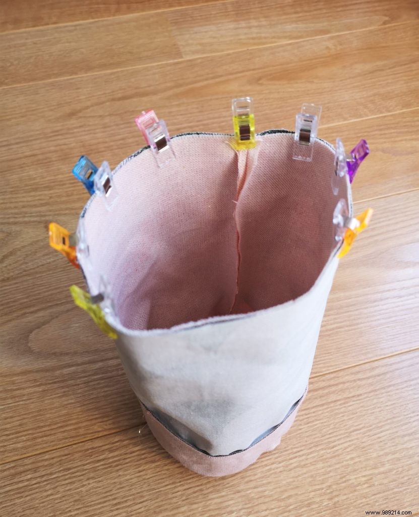 Easy No-Sew DIY Fabric Pot Cover: Waterproof Hanging Planter Tutorial