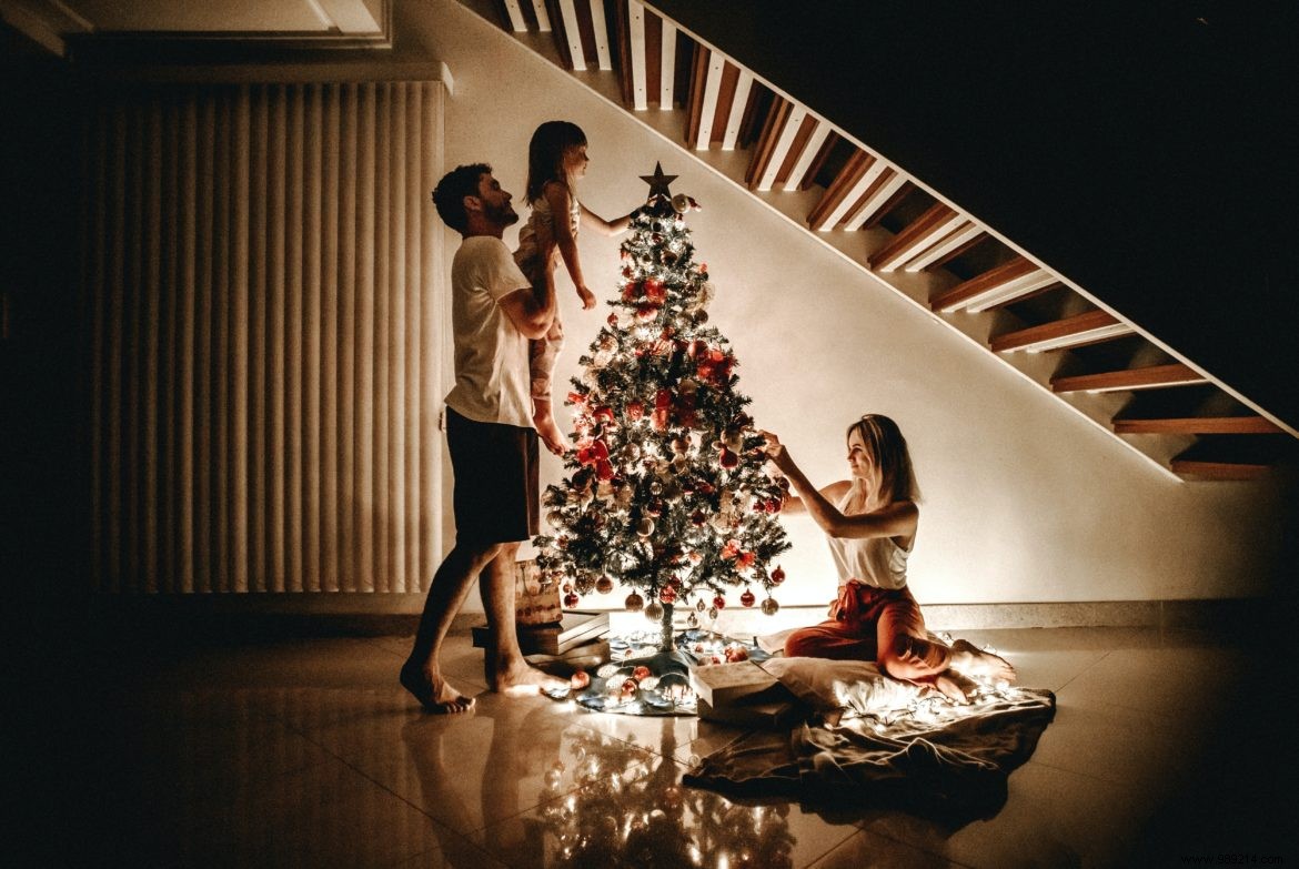 Christmas Decor Trends: Bring Wanderlust Home with Family-Friendly Travel Inspirations