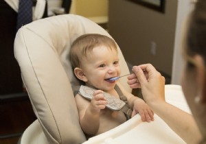 When to Introduce Baby Cereal: Expert Guidelines on Age and Preparation