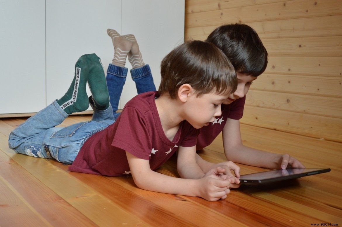 Expert Guide to Parental Controls: Protect Your Kids Online Safely