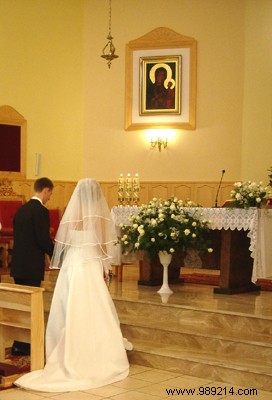 Essential Steps to Organize Your Dream Wedding Without a Planner