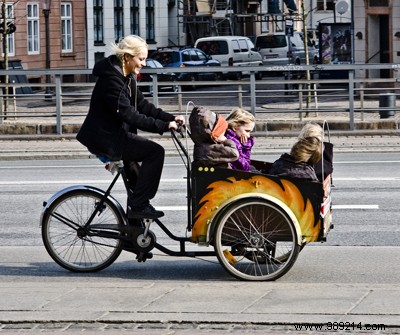 Why Our Family Switched to a Cargo Bike: Practical Tips from Real Experience
