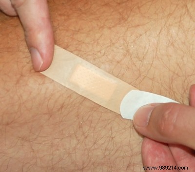 Essential First Aid for Household Accidents: Expert Steps to Stay Safe