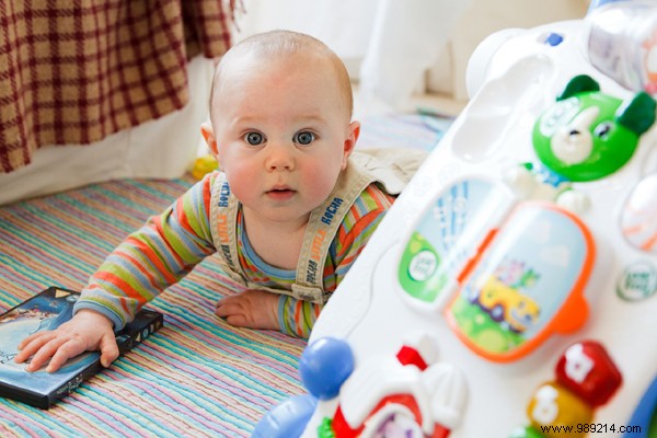 Best Baby Toys by Age: Safe, Developmental Picks from Newborn to 12 Months