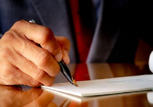 Can a Merchant Refuse Your Cheque Payment? Essential Legal Conditions