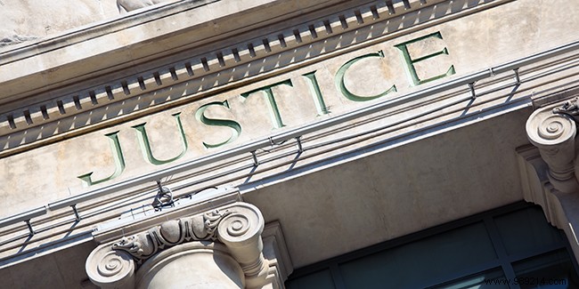 Free Legal Advice in France: Official Points of Justice, CIDFF, ADIL and More