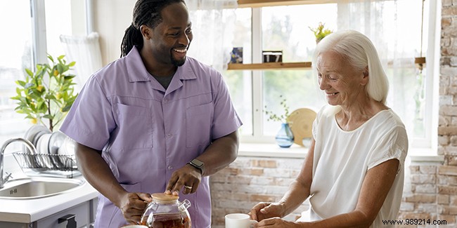 How Family Caregivers Can Plan a Respite Vacation: Expert Tips for Recharging