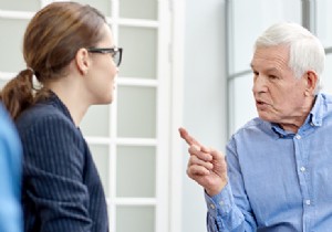 How to Choose the Right Home Help Service for Seniors: Expert Guide