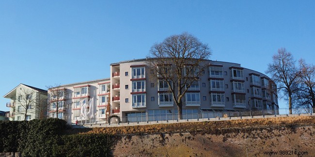 How to Choose the Right Retirement Home: Expert Guide for Families