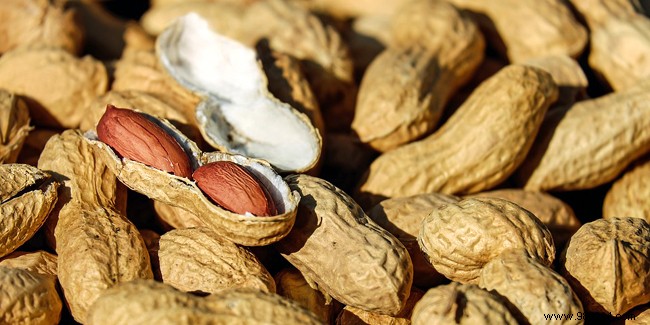 Peanuts: Proven Health Benefits Backed by Science and Nutrition Experts
