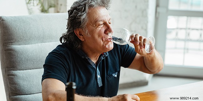 Alcoholism Among Seniors: Current Trends, Risks, and Challenges