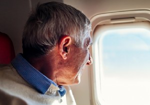 10 Expert Tips for Seniors to Stay Calm and Comfortable on Long Flights