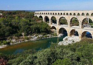 Discover Ancient Rome s Legacy in Southern France: From Nîmes to Vaison-la-Romaine Road Trip
