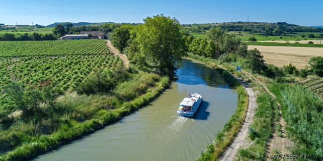 Cruise the Canal du Midi License-Free: Expert Tips, Rentals, and Itineraries
