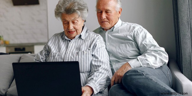 How to Legally Download Movies, Music, and More Online: Expert Guide